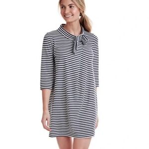 Vineyard Vines Woman’s White &Blue Horizontal Striped Midi Dress. Size XS.